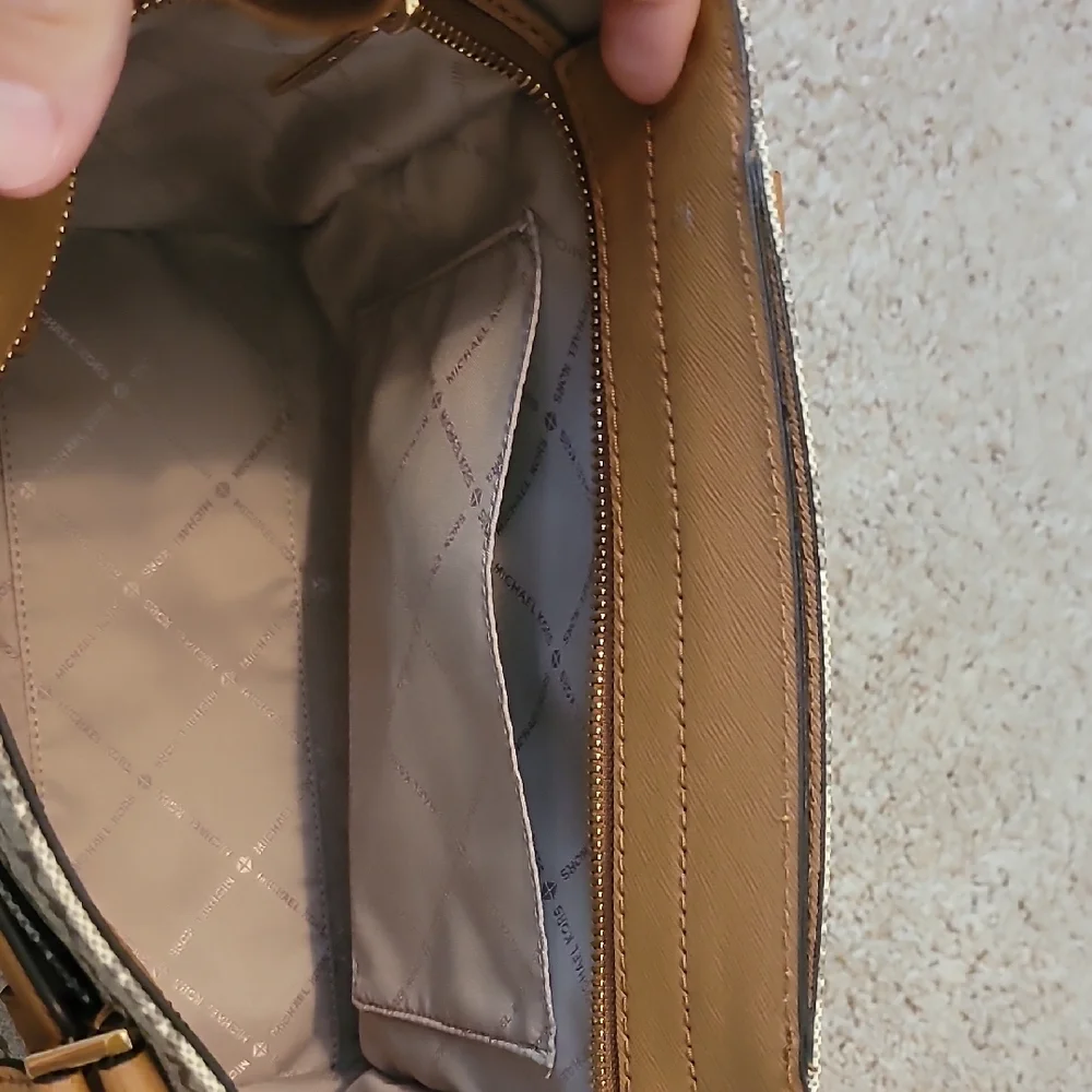 SOLD Michael Kors Hamilton Satchel/Bag/Purse Tan and Brown Satchel NWOT - Picture 10 of 15